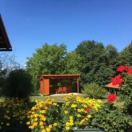 Jako Doma Holiday home *